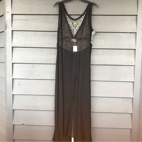 Urban Outfitters Black embroidered tunic NWT size L - Picture 2 of 8